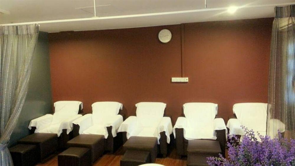 Stay Inn Кота Кинабалу Екстериор снимка