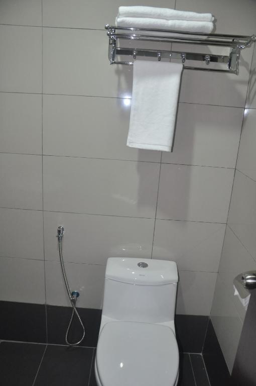 Stay Inn Кота Кинабалу Стая снимка